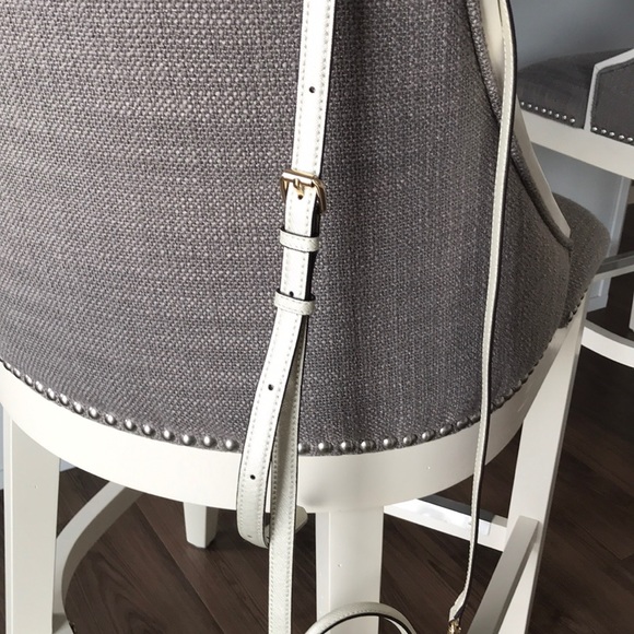 Rebecca Minkoff Gold Crossbody Like New Worn Once - Picture 9 of 15